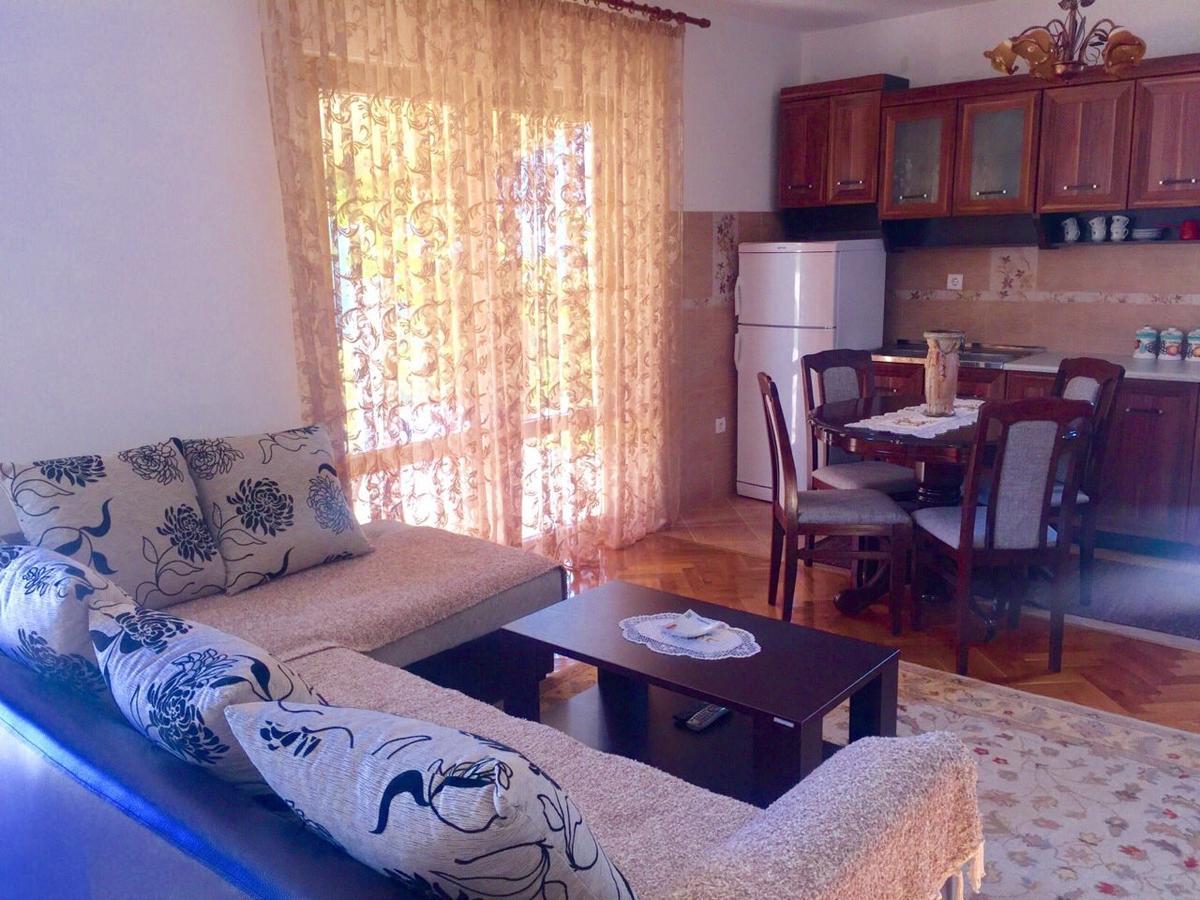 Holiday Home Gazevic Вирпазар Экстерьер фото